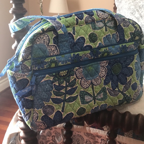 Vera Bradley (very gently used) diaper bag with changing pad. - Picture 2 of 7